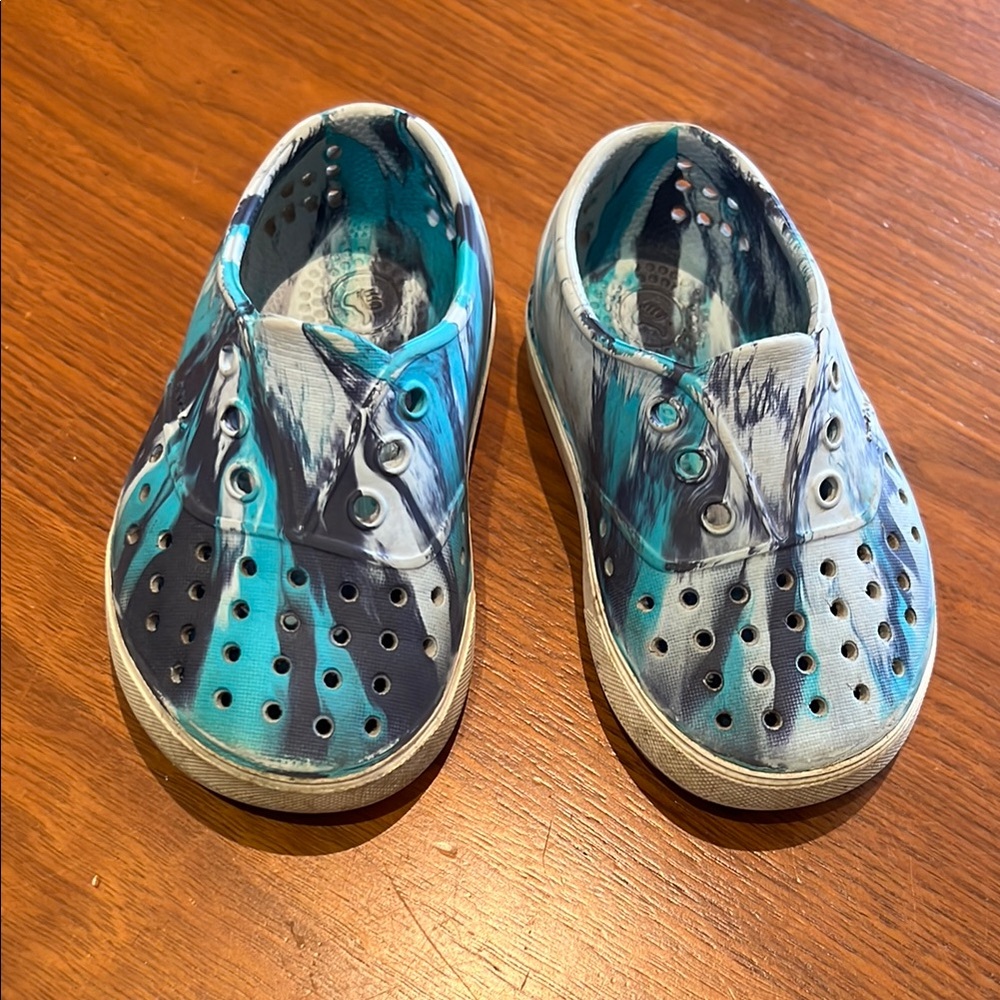 Native - Kids Slip-On Shoes - Blue and Gray marble